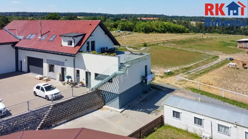 Pronájem bytu 4+kk, Doubravčice, K Jízdárně, 184 m2