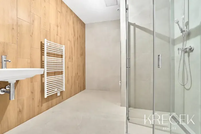 Pronájem bytu 1+kk, Třebíč, Modřínová, 37 m2