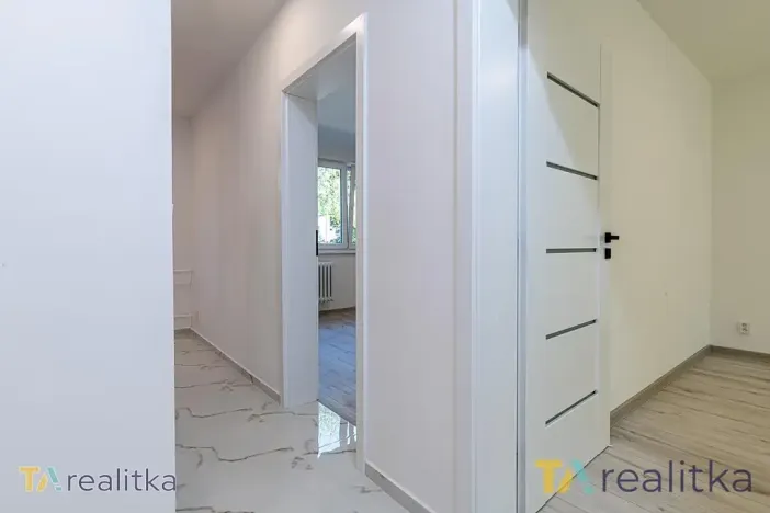 Prodej bytu 2+1, Karviná, Kosmonautů, 54 m2