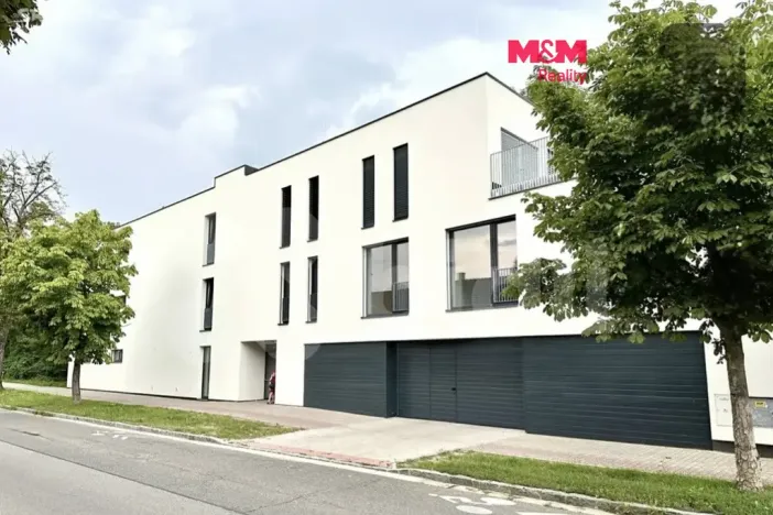 Pronájem bytu 3+kk, Pardubice - Bílé Předměstí, Husova, 92 m2