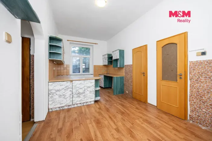 Prodej bytu 3+1, Pardubice - Zelené Předměstí, K Višňovce, 97 m2