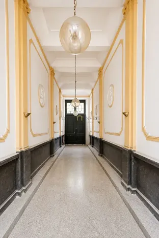 Prodej bytu 1+kk, Praha - Nové Město, Sokolská, 27 m2