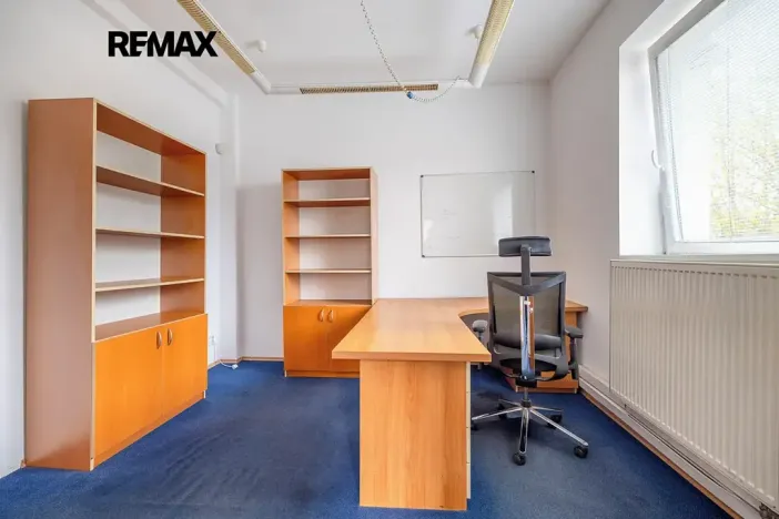 Pronájem skladu, Rudná, Masarykova, 1270 m2