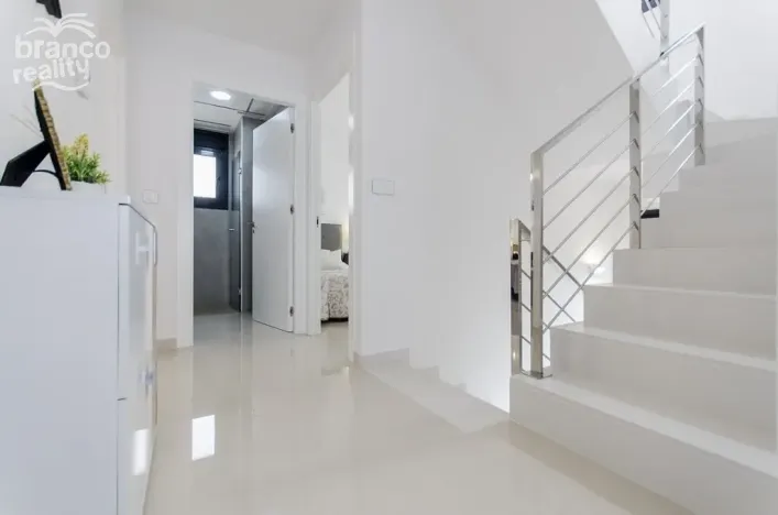 Prodej rodinného domu, San Miguel de Salinas, Alicante, Španělsko, 135 m2