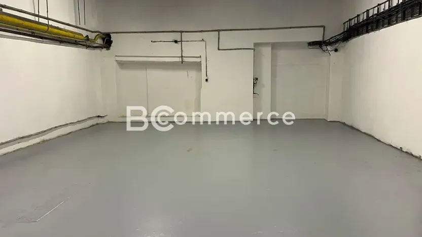 Pronájem výrobních prostor, Brno, 698 m2