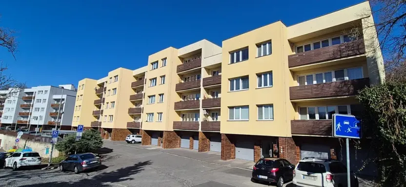 Pronájem bytu 3+kk, Praha - Podolí, Pod Pekařkou, 70 m2