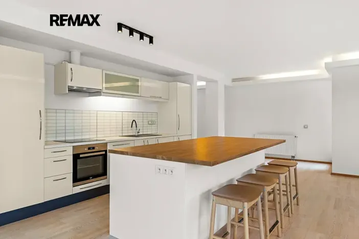 Prodej bytu 4+kk, Praha - Michle, U michelského mlýna, 166 m2