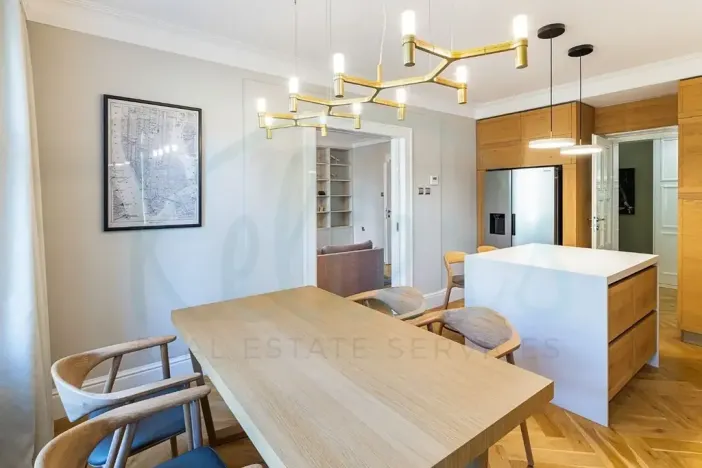 Pronájem bytu 3+1, Praha - Vinohrady, Lužická, 120 m2