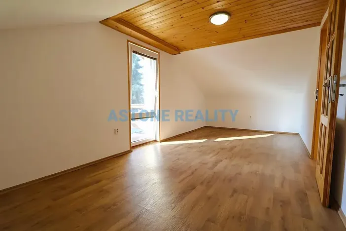 Pronájem bytu 2+kk, Praha - Satalice, Bošínská, 65 m2