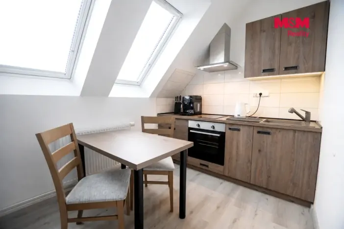 Pronájem bytu 1+1, Radvanice, 36 m2