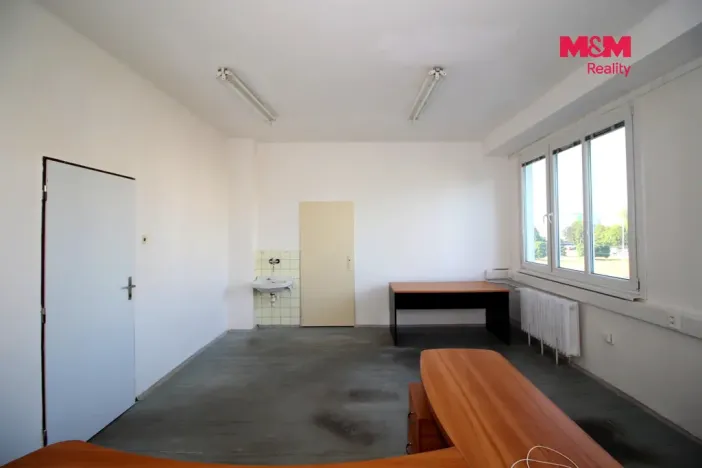 Pronájem kanceláře, Hradec Králové - Nový Hradec Králové, Brněnská, 19 m2
