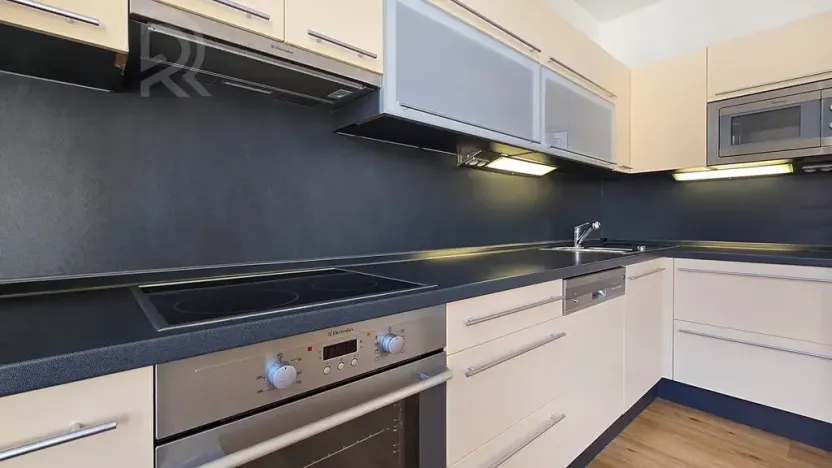 Pronájem bytu 3+kk, Praha - Michle, Magistrů, 73 m2