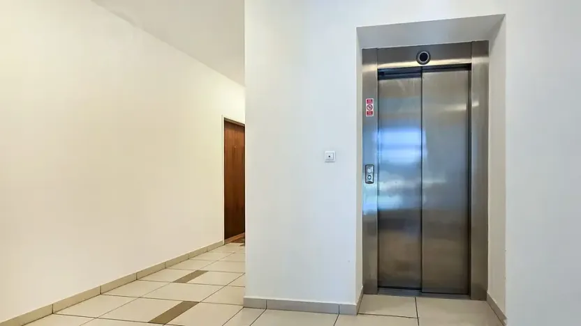Pronájem bytu 3+kk, Praha - Michle, Magistrů, 73 m2