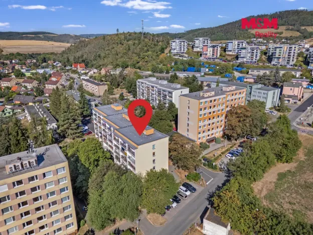 Prodej bytu 3+kk, Králův Dvůr, Pod Hájem, 76 m2