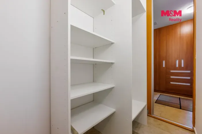 Pronájem bytu 4+kk, Karlovy Vary - Stará Role, Husova, 70 m2