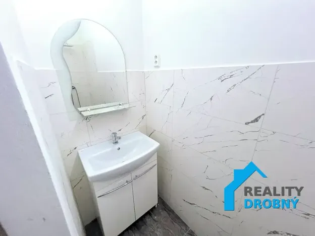 Pronájem bytu 1+1, Děčín, Plzeňská, 32 m2