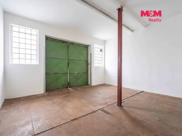 Prodej obchodního prostoru, Český Těšín, Slezská, 900 m2
