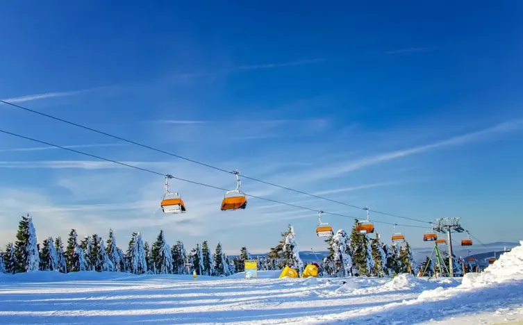 Prodej bytu 2+kk, Loučná pod Klínovcem, 61 m2