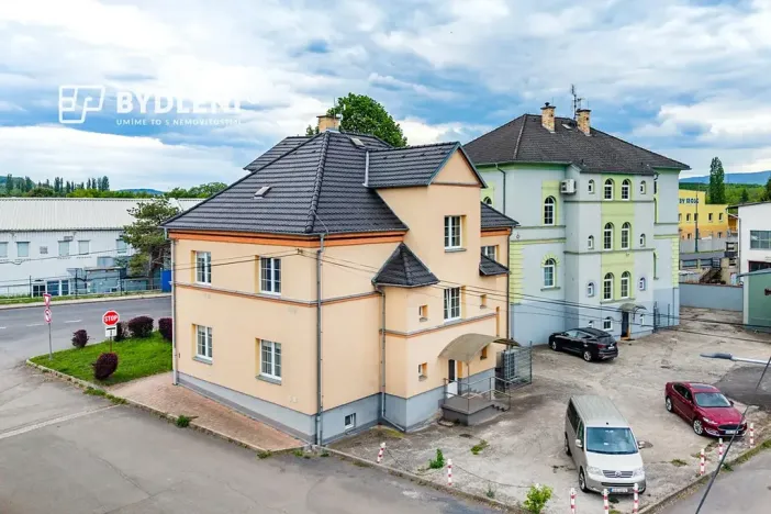 Prodej kanceláře, Bílina, Náměstí, 320 m2