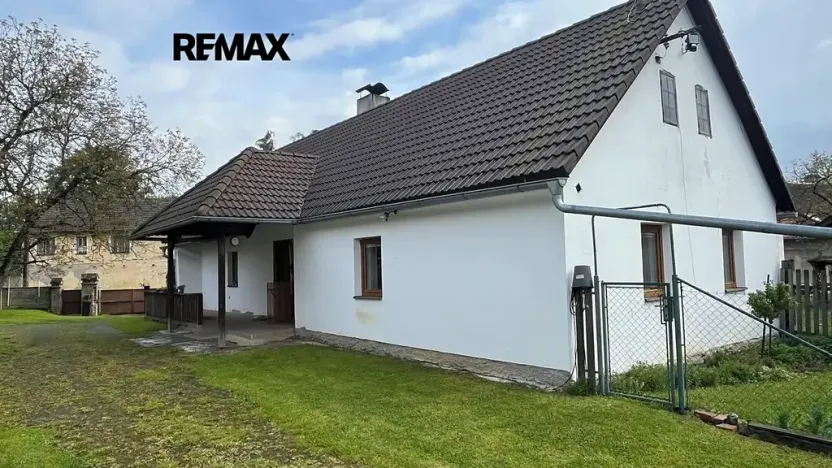 Prodej pozemku pro bydlení, Chocenice, 4491 m2