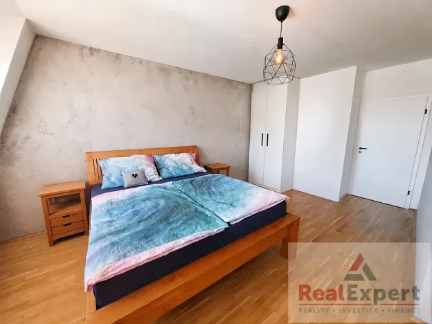 Prodej bytu 2+kk, Praha - Chodov, Šternovská, 66 m2