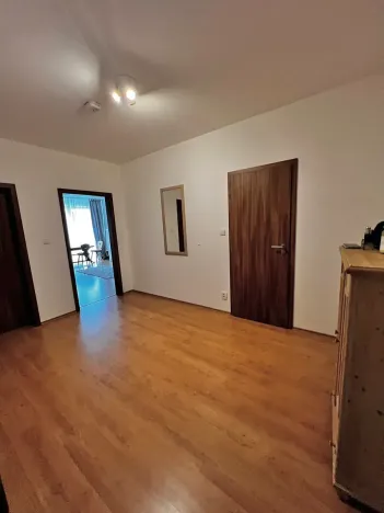 Pronájem bytu 2+kk, Karlovy Vary, Spálená, 64 m2