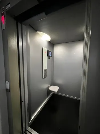Pronájem bytu 2+kk, Karlovy Vary, Spálená, 64 m2