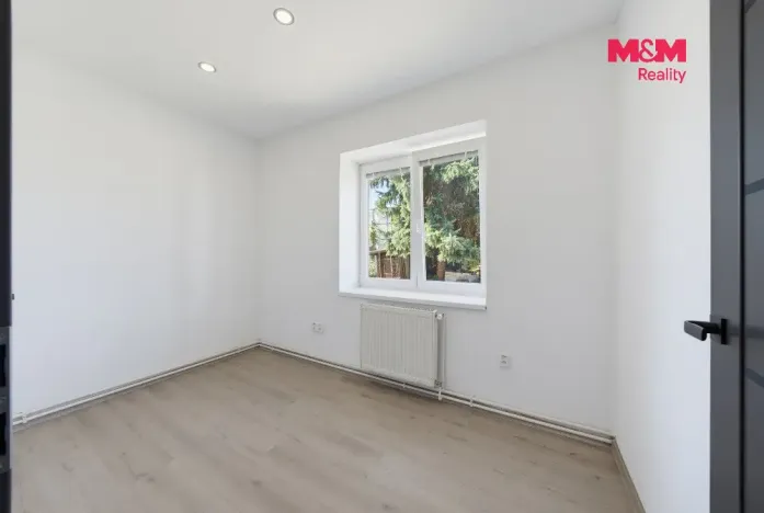 Prodej bytu 4+1, Lhotka nad Labem, 88 m2