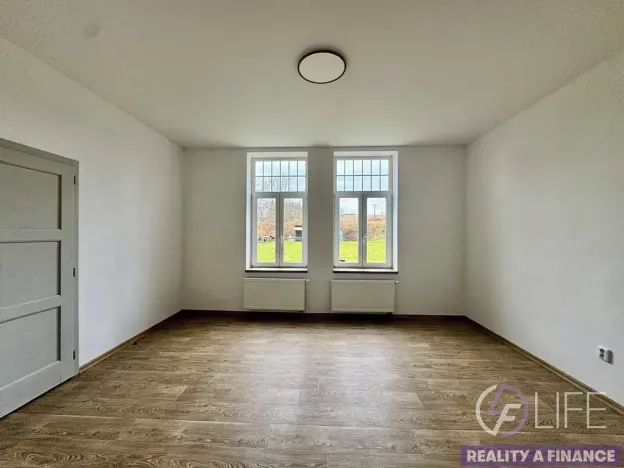 Pronájem bytu 2+1, Roztoky u Jilemnice, 63 m2