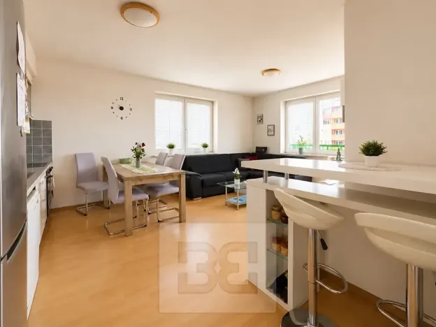 Prodej bytu 3+kk, Rajhrad, Klášterní Dvůr, 79 m2