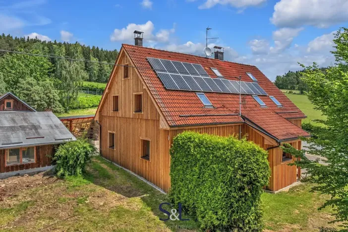 Prodej rodinného domu, Horní Planá, 200 m2