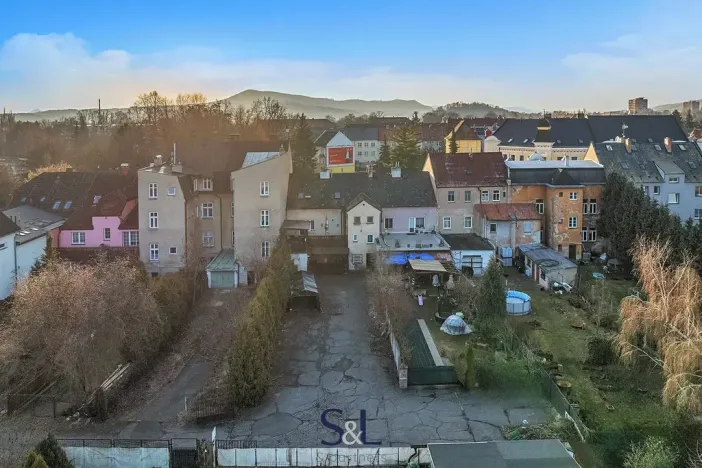 Prodej obchodního prostoru, Česká Lípa, Hrnčířská, 83 m2