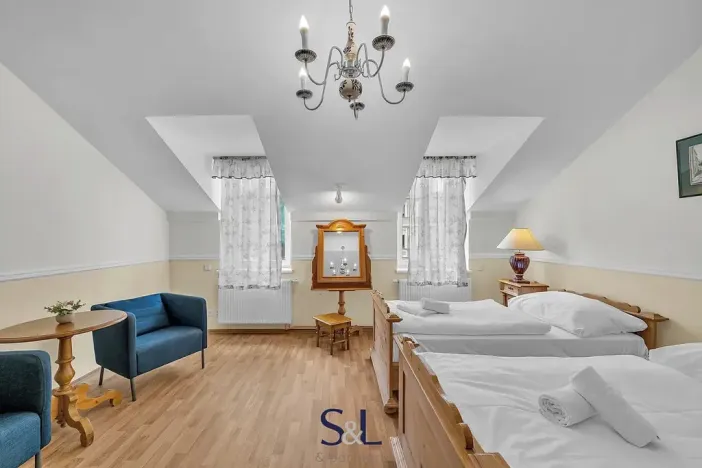 Prodej ubytování, Karlovy Vary, Tržiště, 819 m2