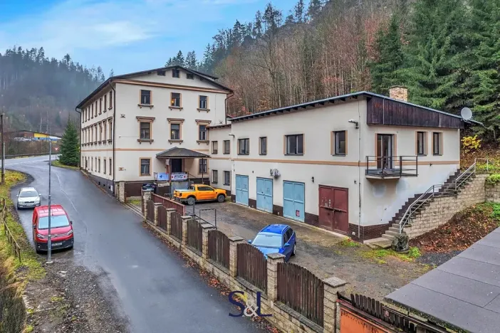 Prodej výrobních prostor, Železný Brod, 2098 m2