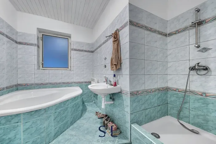 Prodej výrobních prostor, Železný Brod, 2098 m2