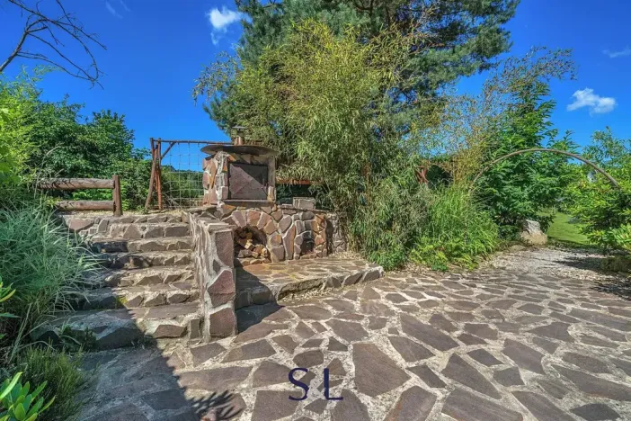 Prodej vícegeneračního domu, Heřmanice, 470 m2