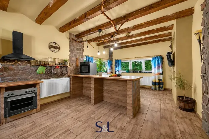 Prodej vícegeneračního domu, Heřmanice, 470 m2