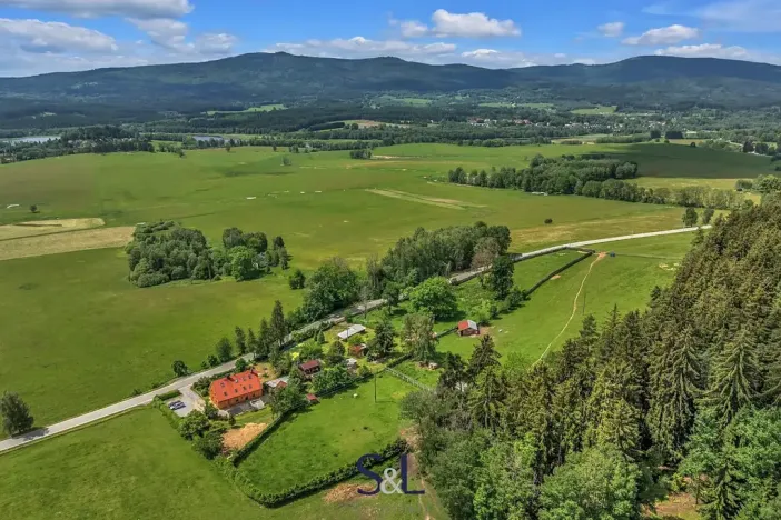 Prodej vícegeneračního domu, Horní Planá, 200 m2