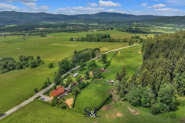 Prodej vícegeneračního domu, Horní Planá, 200 m2