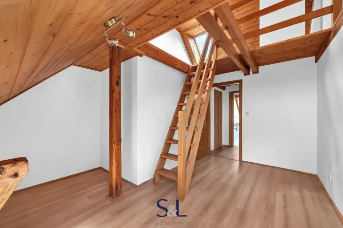 Prodej vícegeneračního domu, Horní Planá, 200 m2
