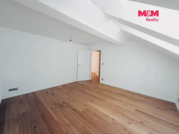 Prodej bytu 2+kk, Janov nad Nisou, 70 m2