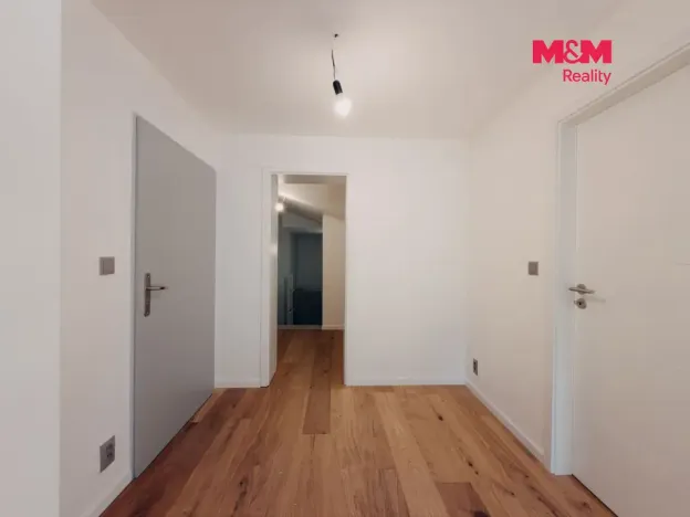Prodej bytu 2+kk, Janov nad Nisou, 70 m2