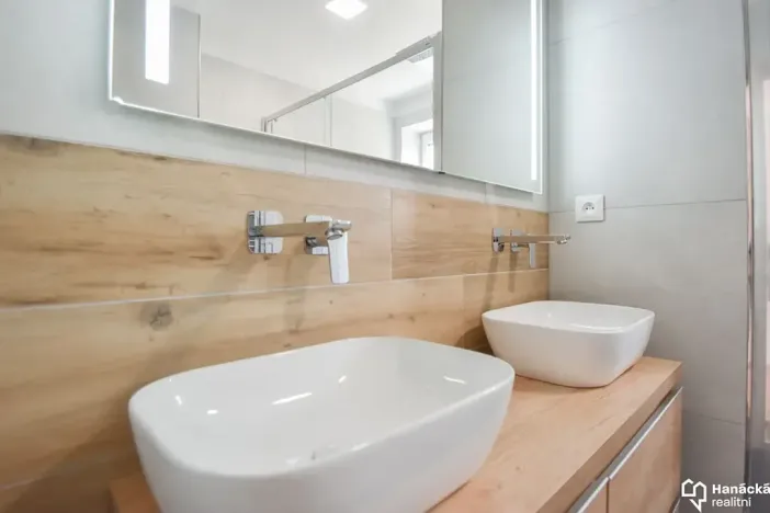 Pronájem bytu 3+kk, Olomouc, Valdenská, 84 m2
