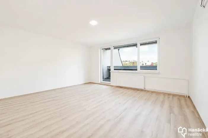 Pronájem bytu 3+kk, Olomouc, Valdenská, 84 m2