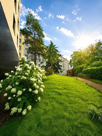 Pronájem bytu 1+kk, Praha - Strašnice, Michelangelova, 37 m2