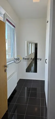 Pronájem bytu 3+kk, Praha - Hlubočepy, Geologická, 57 m2
