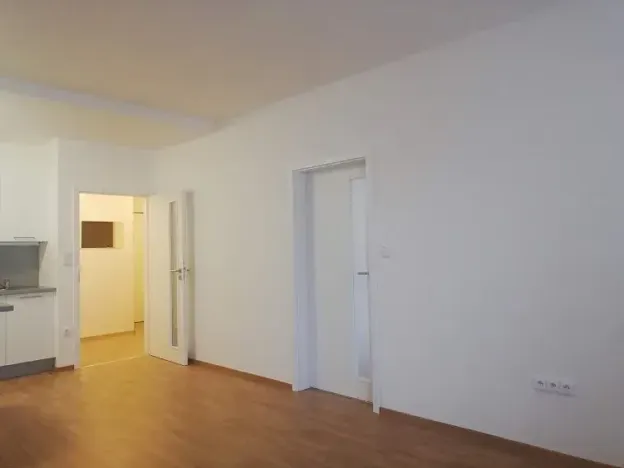 Pronájem bytu 2+kk, Praha - Vršovice, Karpatská, 49 m2