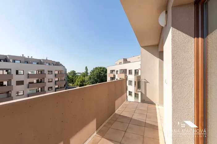 Pronájem bytu 1+kk, Brno, Kigginsova, 37 m2