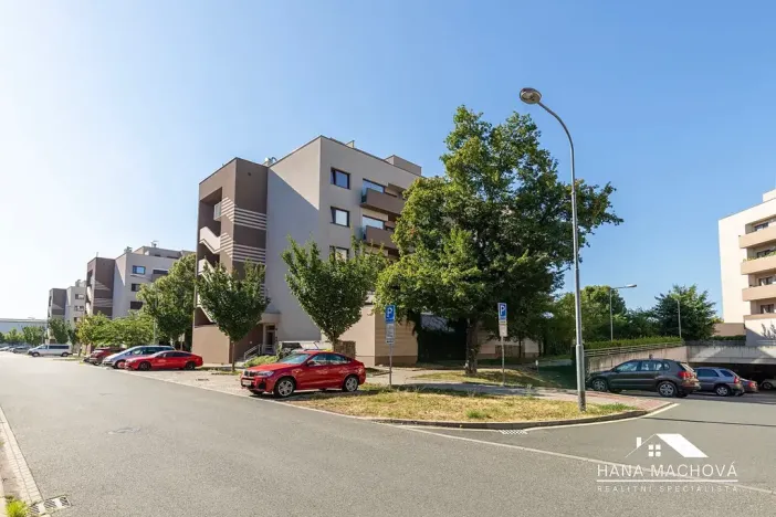 Pronájem bytu 1+kk, Brno, Kigginsova, 37 m2