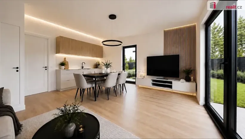Prodej bytu 4+kk, Ostrov, 93 m2
